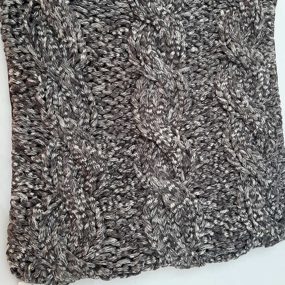 Pottery Barn Colossal Handknit Pillow Cover (1 pillow cover) Heather Gray - Picture 2 of 14